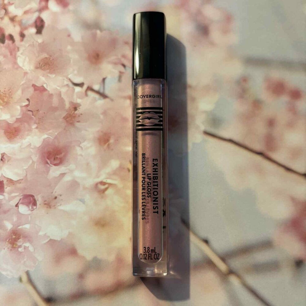 Brand New CoverGirl Exibitionist Lip Gloss #160 Fling